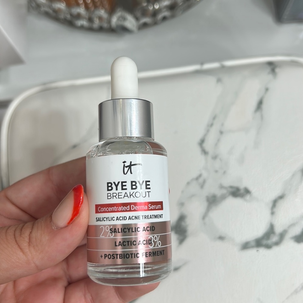 Bye Bye Breakout Salicylic Acid Acne Serum